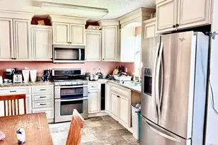 959 Three Point Ave, Logan, UT 84321 - Photo 4