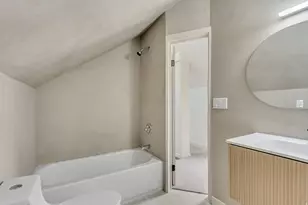 915 W 300 S, Salt Lake City, UT 84104 - Photo 10