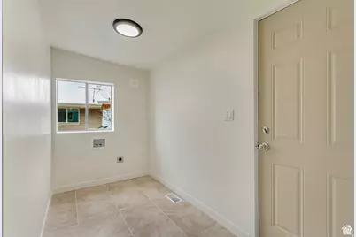 850 N 744 E, Ogden, UT 84404 - Photo 20