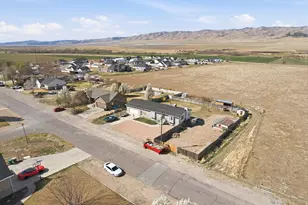 470 S 200 W, Mona, UT 84645 - Photo 2