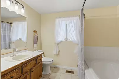 470 S 200 W, Mona, UT 84645 - Photo 14