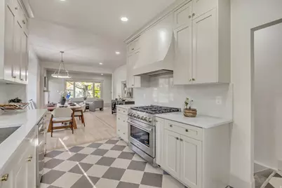 189 N M St E, Salt Lake City, UT 84103 - Photo 6
