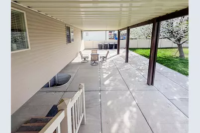 2679 W 2500 N, Clinton, UT 84015 - Photo 26