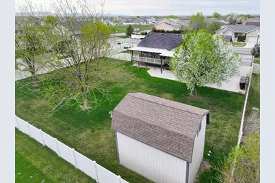 2679 W 2500 N, Clinton, UT 84015 - Photo 34