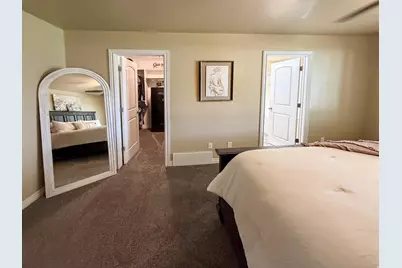 2679 W 2500 N, Clinton, UT 84015 - Photo 10