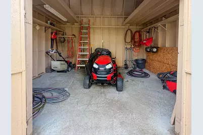 2679 W 2500 N, Clinton, UT 84015 - Photo 28