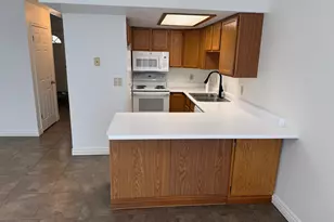 747 S Hanover Dr, Orem, UT 84058 - Photo 6