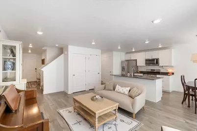 282 N Starboard Dr, Saratoga Springs, UT 84045 - Photo 12