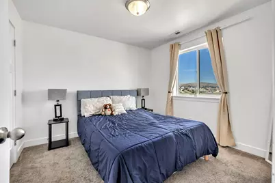 4831 E Silver Ridge Rd, Eagle Mountain, UT 84005 - Photo 16