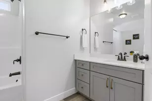 4764 N Gunsight Peak Dr, Eagle Mountain, UT 84005 - Photo 20