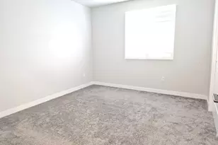 2422 S Blue Water Ln, Saratoga Springs, UT 84045 - Photo 24