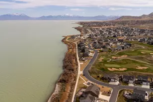 2422 S Blue Water Ln, Saratoga Springs, UT 84045 - Photo 4