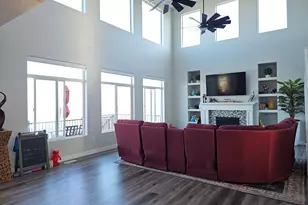 2422 S Blue Water Ln, Saratoga Springs, UT 84045 - Photo 10