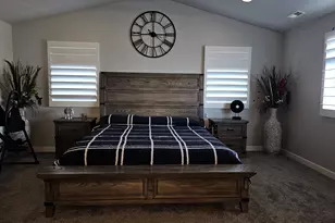 2422 S Blue Water Ln, Saratoga Springs, UT 84045 - Photo 18