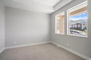 2275 E Meadowlark Ln N, North Logan, UT 84341 - Photo 20