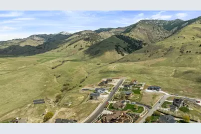 2275 E Meadowlark Ln N, North Logan, UT 84341 - Photo 36