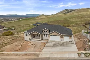 2275 E Meadowlark Ln N, North Logan, UT 84341 - Photo 4