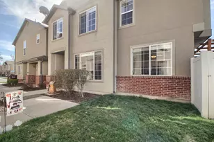 124 Birmingham Ln, North Salt Lake, UT 84054 - Photo 2