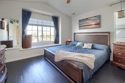 124 Birmingham Ln, North Salt Lake, UT 84054 - Photo 12