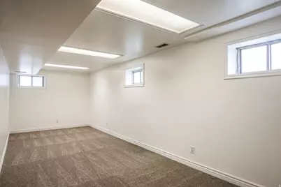 138 W 5818 S, Murray, UT 84107 - Photo 24