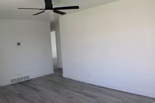 3967 S 6865 W, West Valley, UT 84128 - Photo 20