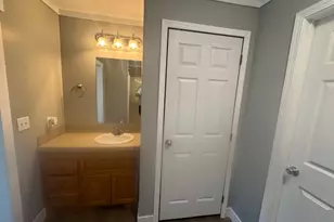 710 Ash St, Wellington, UT 84542 - Photo 14