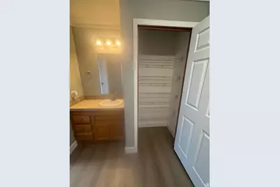 710 Ash St, Wellington, UT 84542 - Photo 16