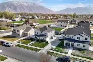 579 W 250 N, Springville, UT 84663 - Photo 4