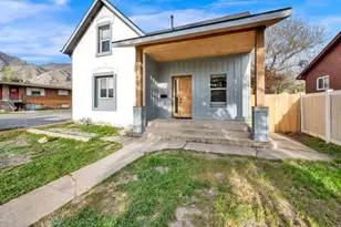 601 S 400 E, Springville, UT 84663 - Photo 2