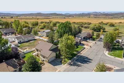 263 W 360 N, Kamas, UT 84036 - Photo 4