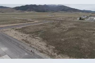 2574 N Sautter Ln #208, Eagle Mountain, UT 84005 - Photo 1