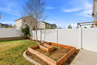 71 W 860 N, Santaquin, UT 84655 - Photo 12