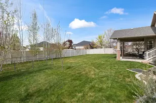 1872 S 2265 W, Syracuse, UT 84075 - Photo 40