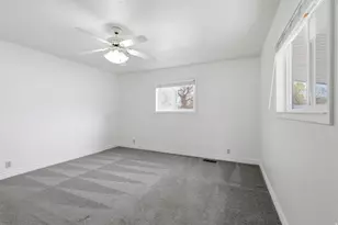 71 W 200 S, Providence, UT 84332 - Photo 6