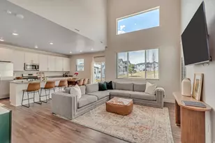 2017 N Red Yearling Dr, Saratoga Springs, UT 84045 - Photo 1