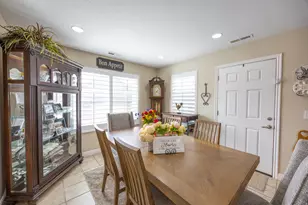 907 W 1840 S, Syracuse, UT 84075 - Photo 14