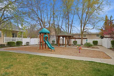 7809 S Norfolk Pine Way, Sandy, UT 84094 - Photo 34