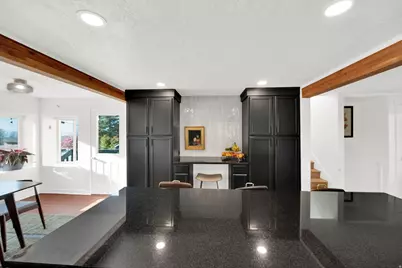 749 E 400 N, Bountiful, UT 84010 - Photo 10