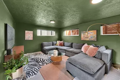 749 E 400 N, Bountiful, UT 84010 - Photo 18