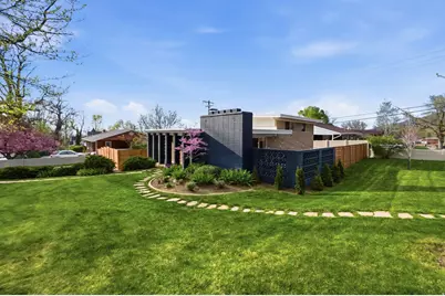 749 E 400 N, Bountiful, UT 84010 - Photo 2