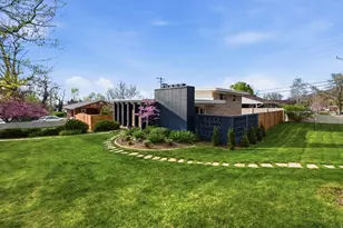 749 E 400 N, Bountiful, UT 84010 - Photo 2