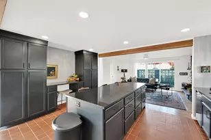 749 E 400 N, Bountiful, UT 84010 - Photo 8