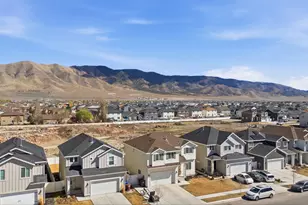 3784 N Doris Loop Rd E, Eagle Mountain, UT 84005 - Photo 38