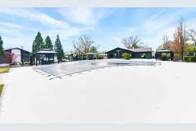 1047 E Eastgate Rd S, Murray, UT 84117 - Photo 48