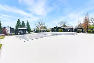 1047 E Eastgate Rd S, Murray, UT 84117 - Photo 48