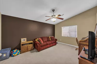 1732 W 540 N #109, Saint George, UT 84770 - Photo 10