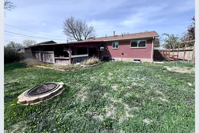 3927 W Rawhide Dr S, West Valley, UT 84120 - Photo 30