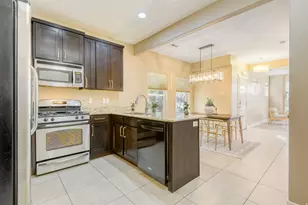 1114 N Shepard Crk Pkwy, Farmington, UT 84025 - Photo 6