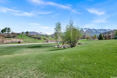 3555 N Fox Run E #304, Eden, UT 84310 - Photo 14