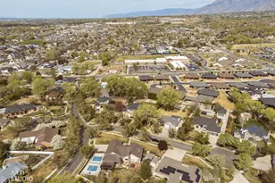 1209 E Bear Holw Cv, Draper, UT 84020 - Photo 82